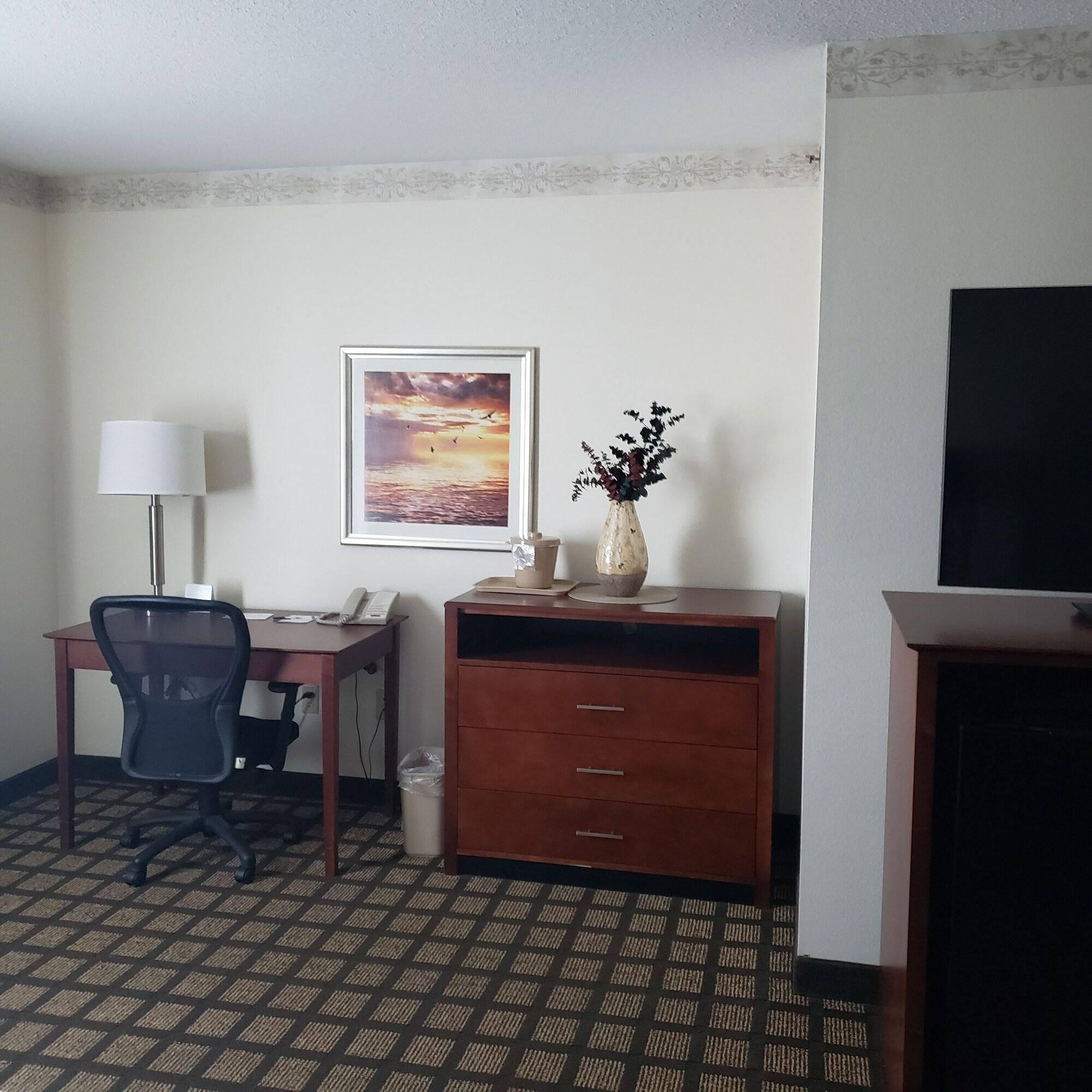 Baymont By Wyndham Mackinaw City Eksteriør bilde
