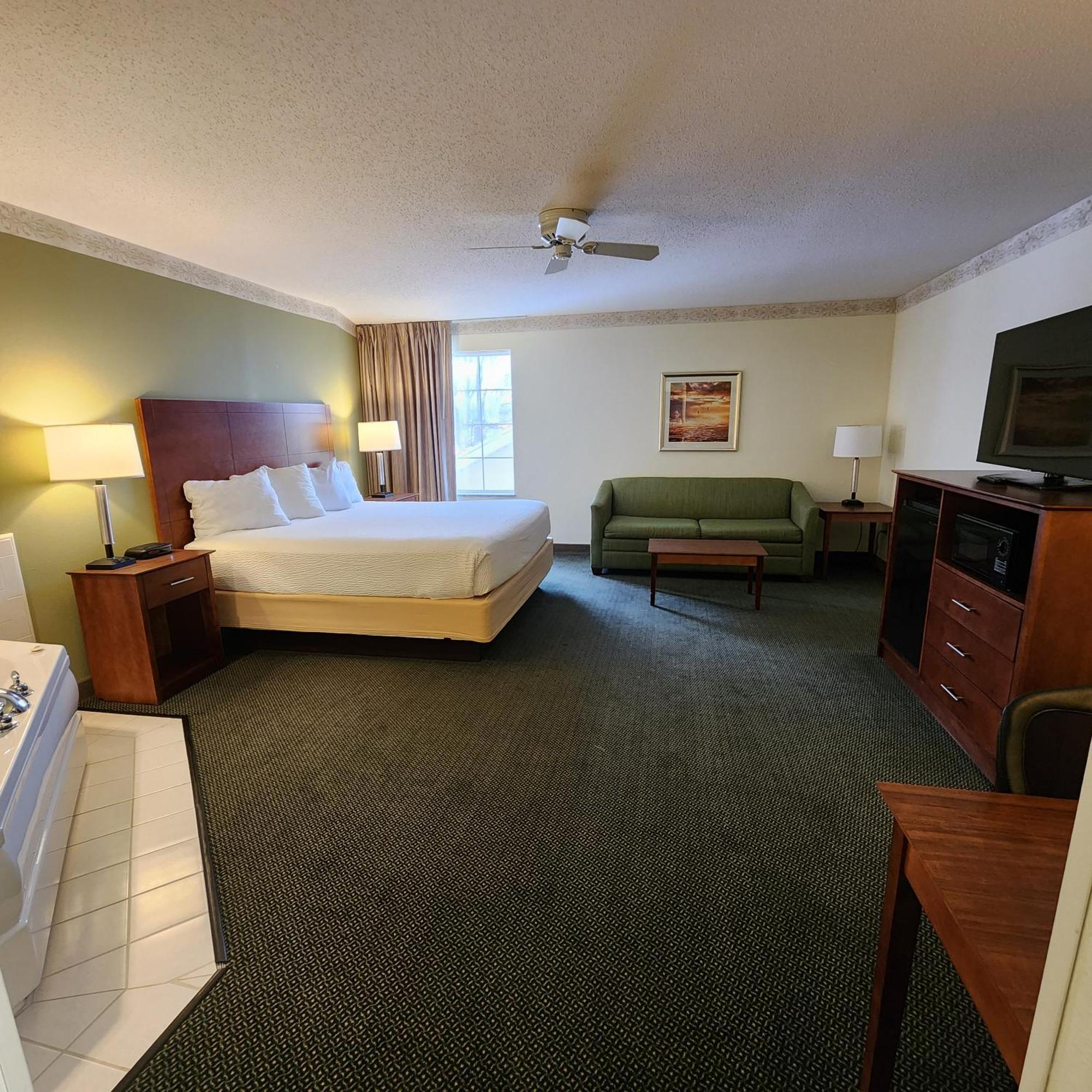 Baymont By Wyndham Mackinaw City Eksteriør bilde