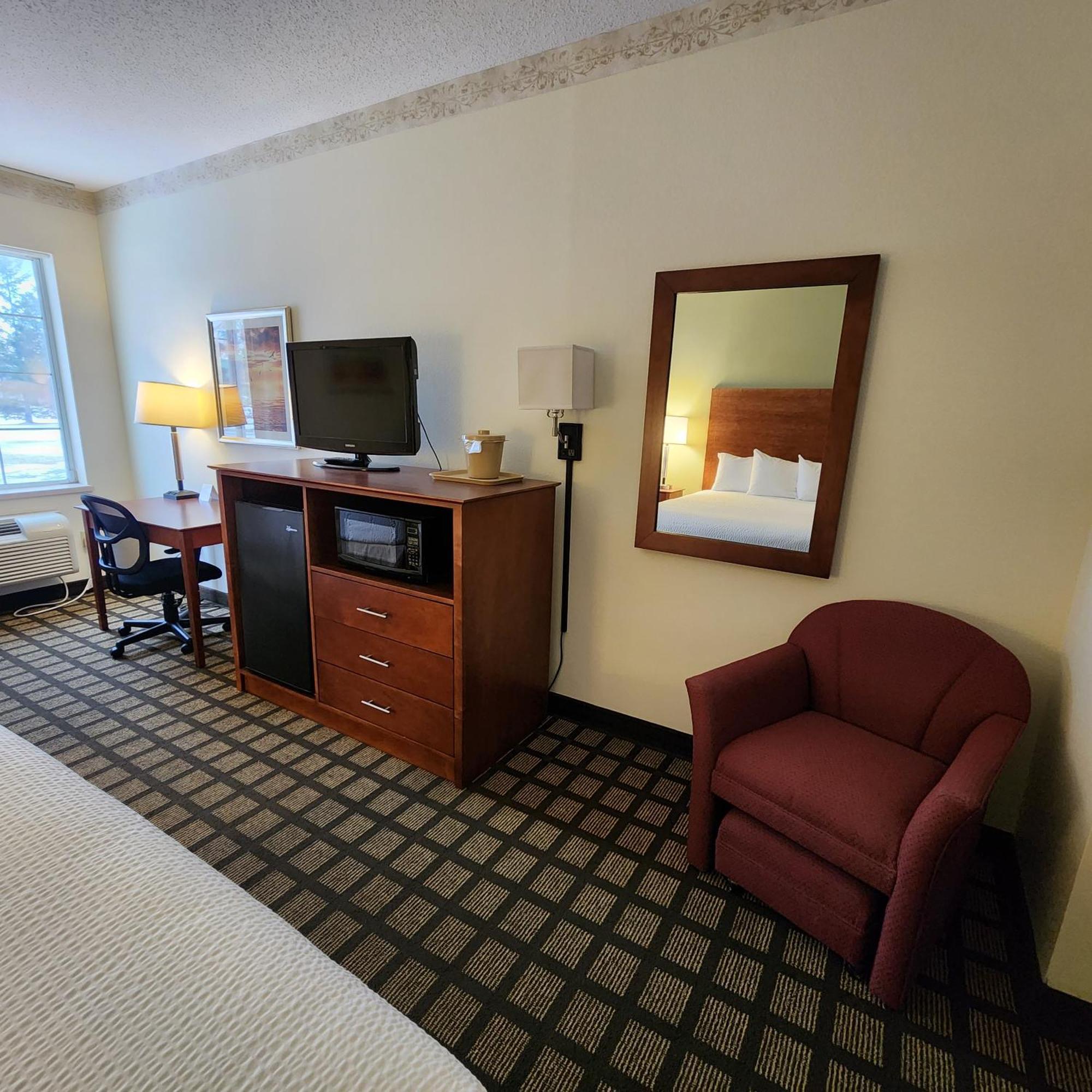 Baymont By Wyndham Mackinaw City Eksteriør bilde