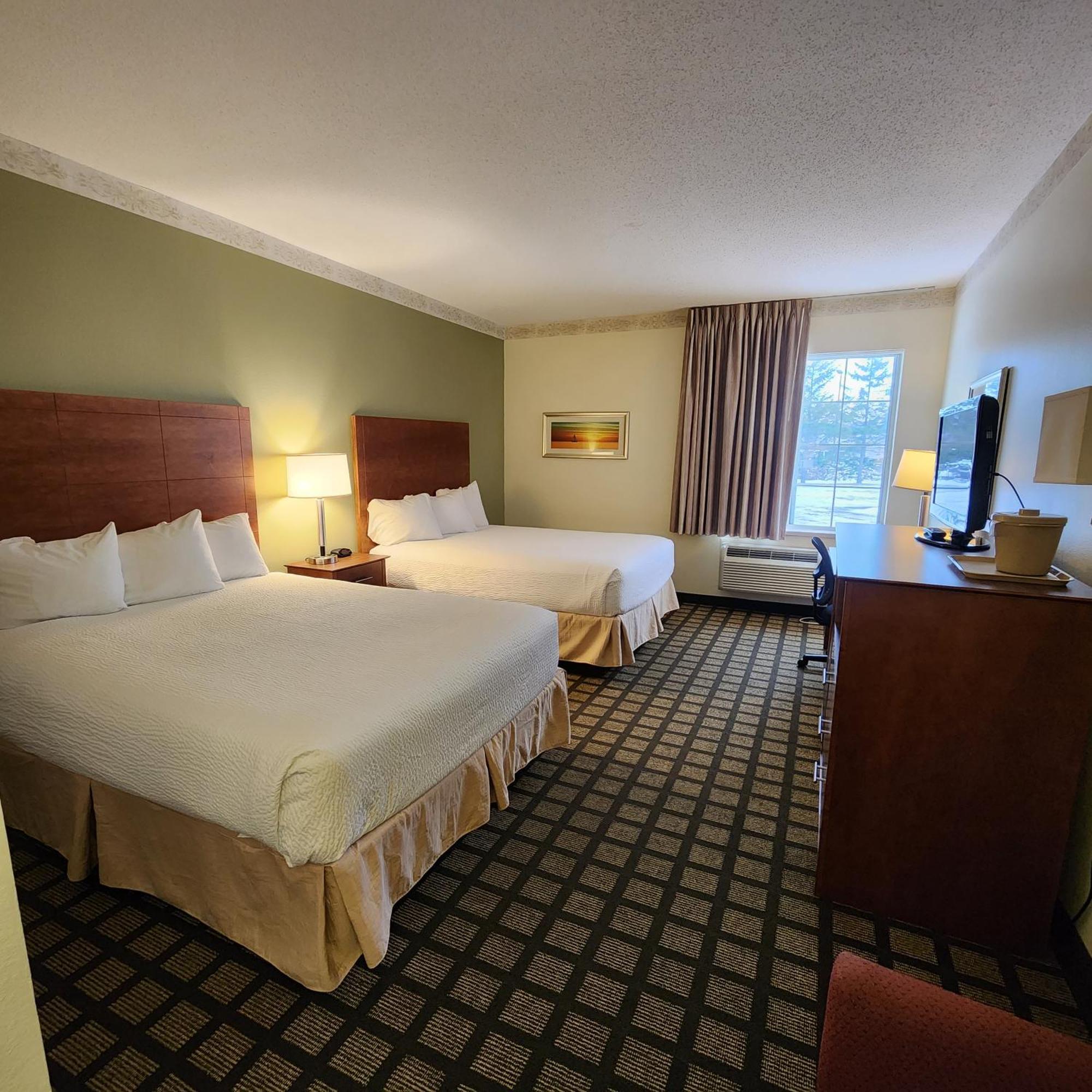 Baymont By Wyndham Mackinaw City Eksteriør bilde