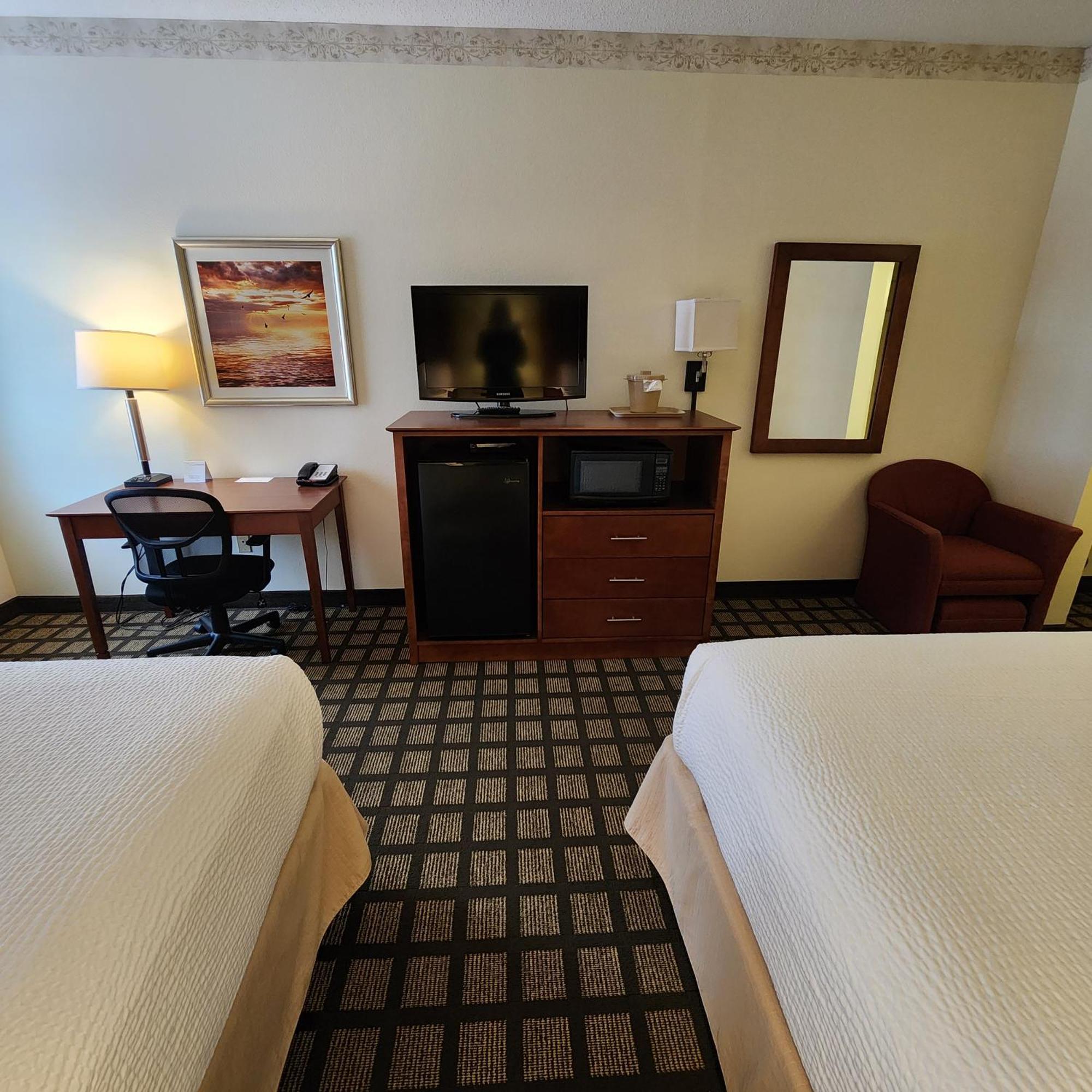 Baymont By Wyndham Mackinaw City Eksteriør bilde